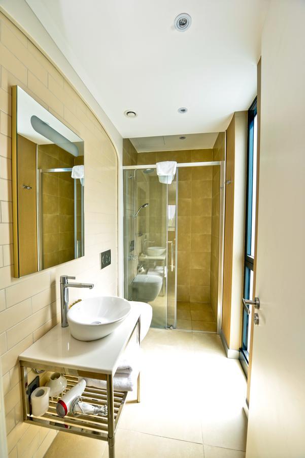 Upsuites Hotel Istanbul Eksteriør bilde